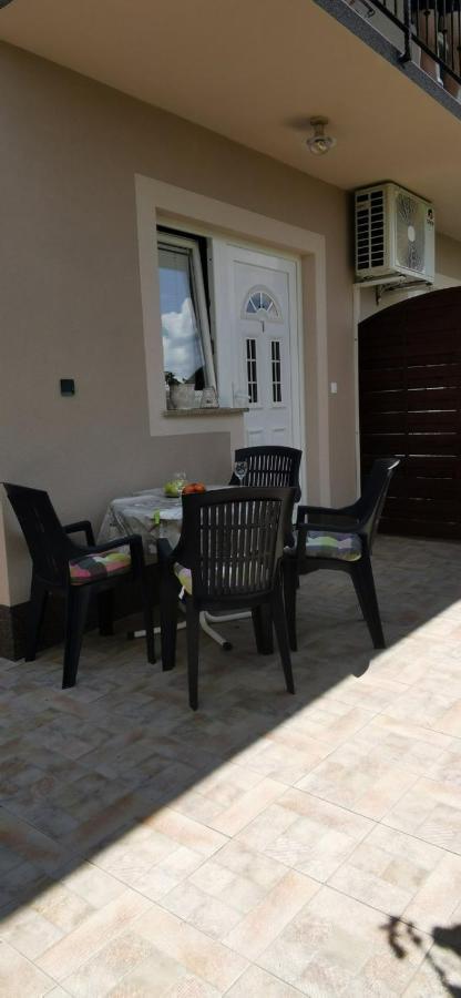 Apartments Zdenka Labin  Exterior foto